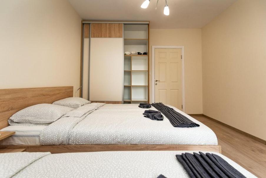 Apartment Galia In Burgas City Center Bagian luar foto