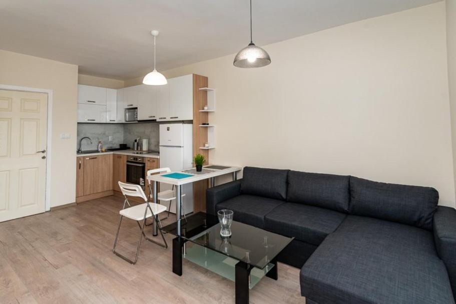 Apartment Galia In Burgas City Center Bagian luar foto