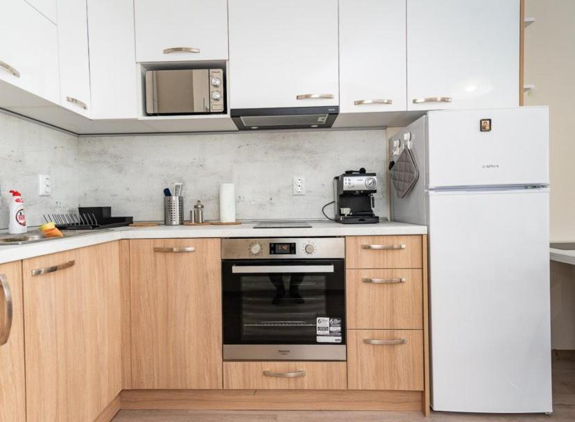 Apartment Galia In Burgas City Center Bagian luar foto
